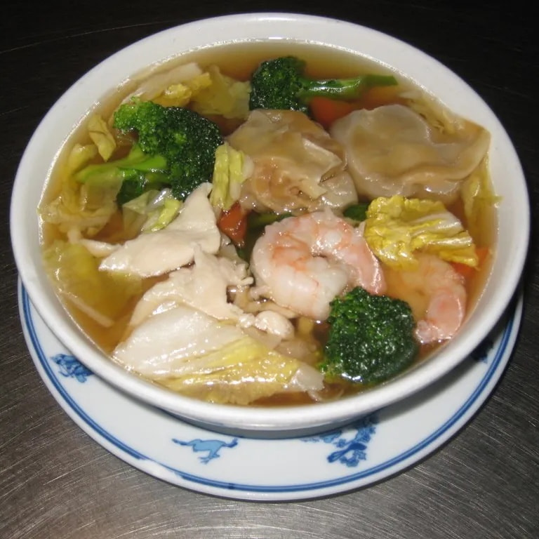 Wor Wonton Soup - Large (4)